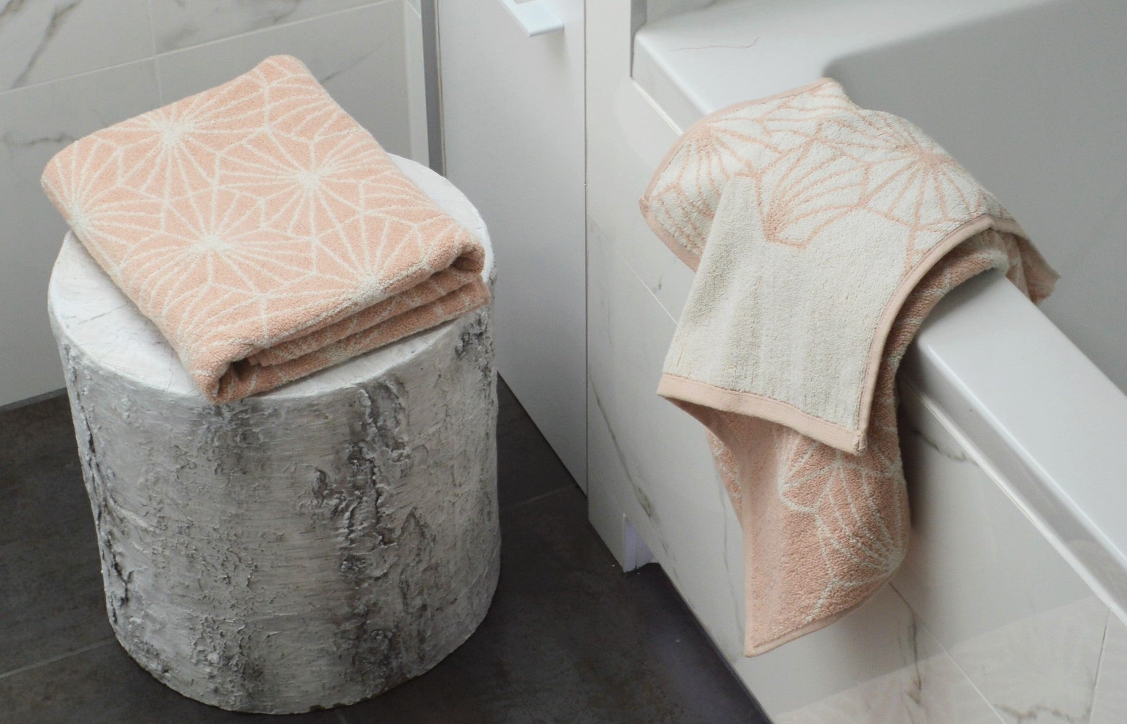 Pink Bathroom Towels - Luxury Cotton Towels - Plain & Patterned
