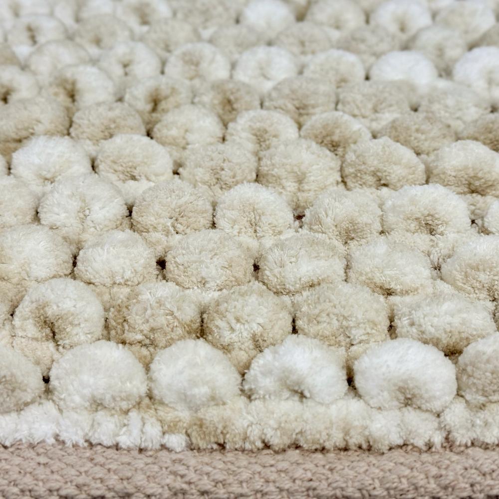 Beige bobble bath mat. Luxury, soft, thick bathmats.