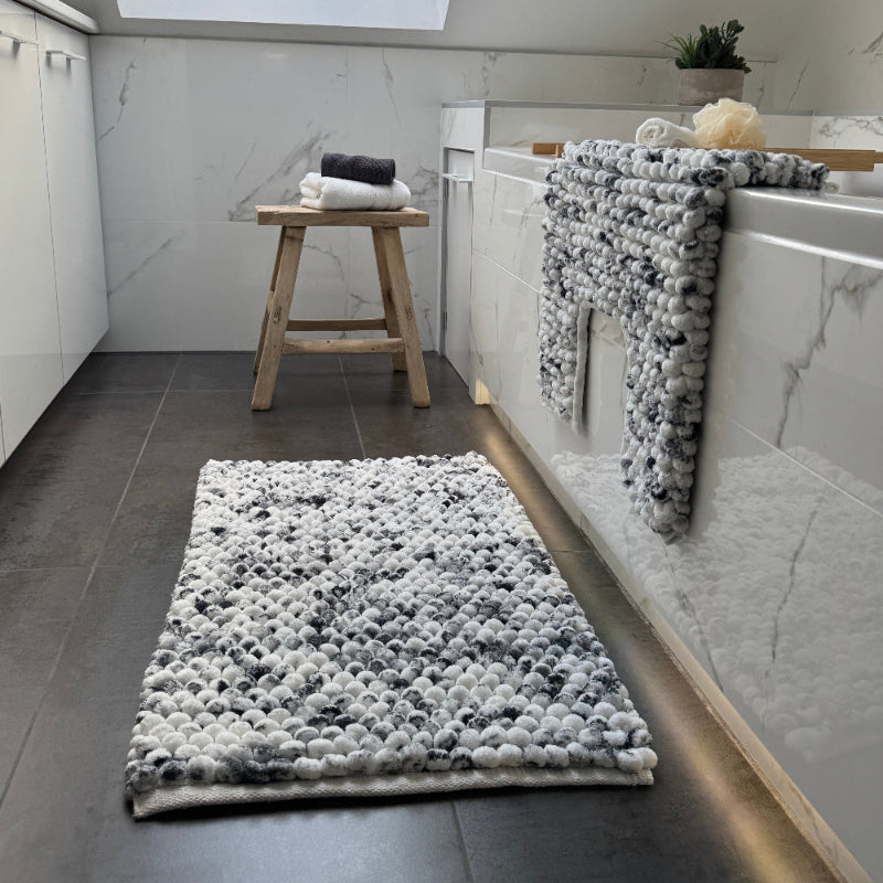 Grey marble rugs for the bathroom, handwoven chunky bobbles.