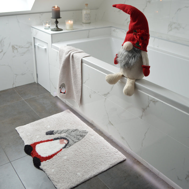 Gnome bath mat, Christmas decor for the bathroom.