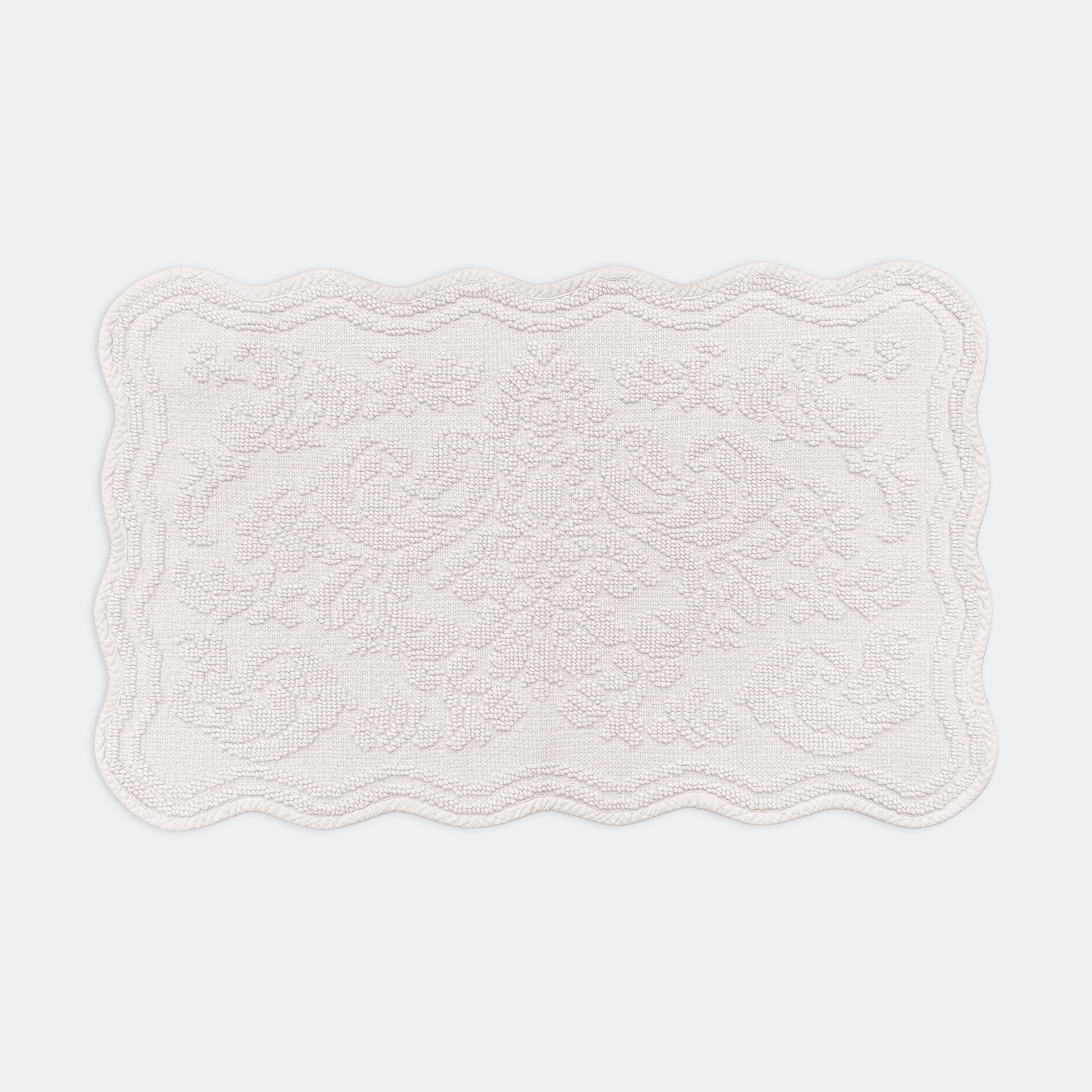Gracie Jacquard Scalloped Bath Mat
