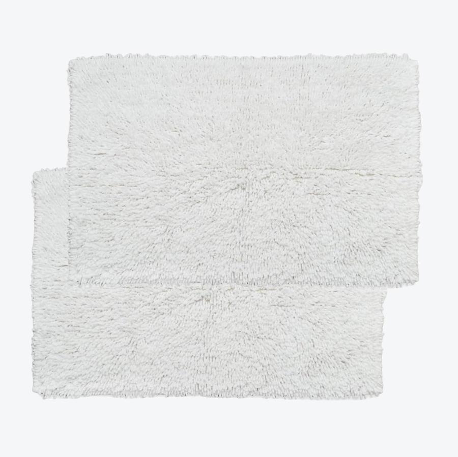 pack of 2 white tumble twist bath mats