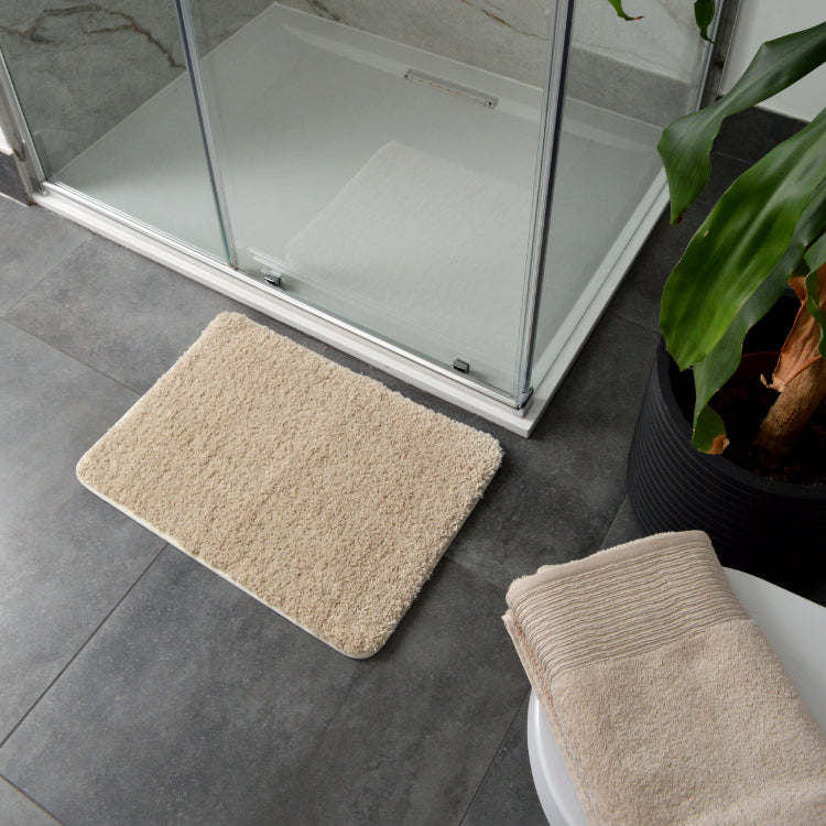 Stone small bath mat with non slip back, sparkle thread.