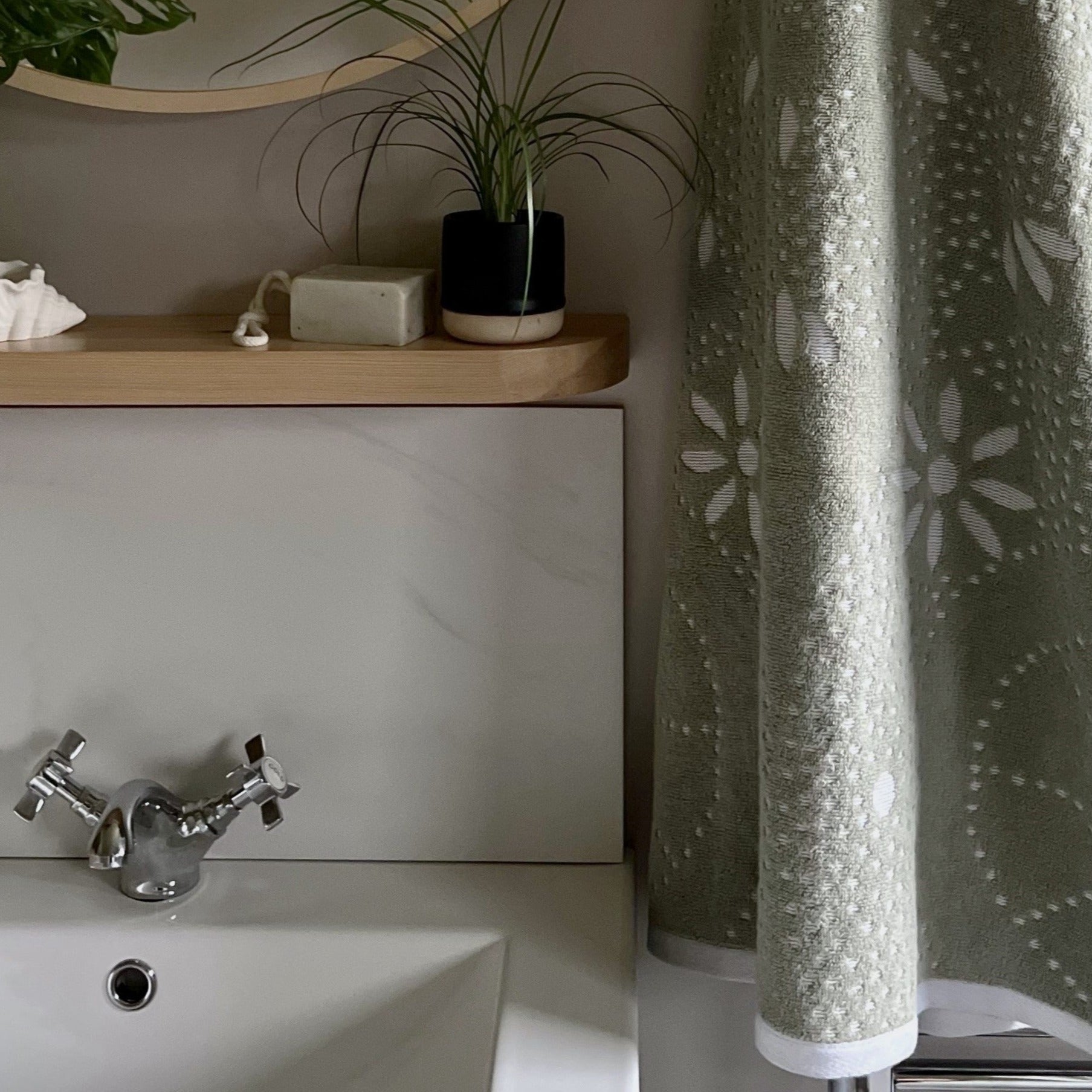 Luxury Marrakesh Sculpted Floral Patterned Towels