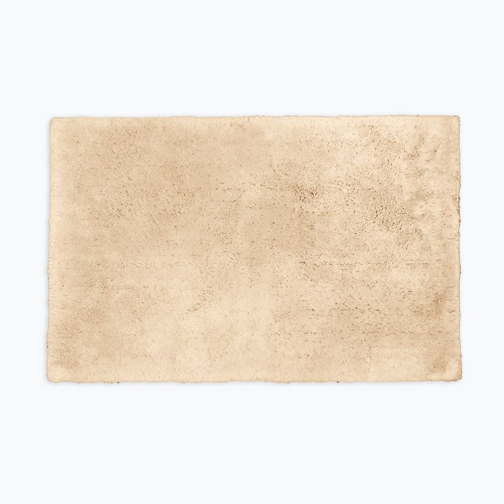 Beige neutral cotton bath mats, hotel luxury deep pile hotel style bathmats.