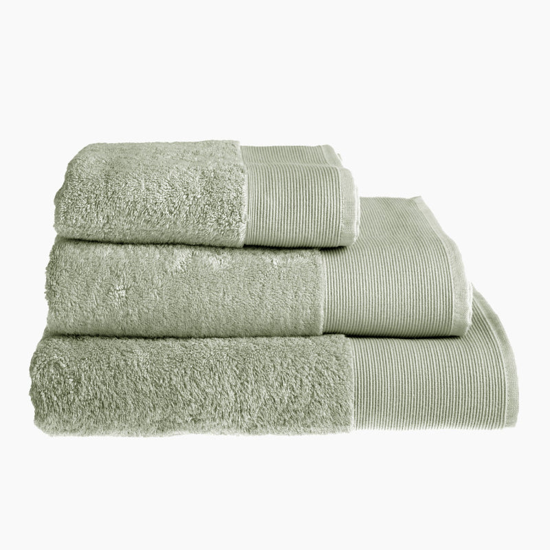 Sage green bamboo bath towel set, super soft and sustainable.