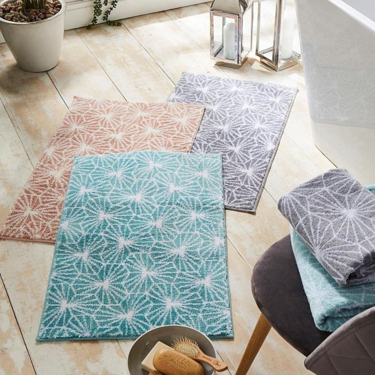 Madrid Jacquard Bath Mat - Allure Bath Fashions
