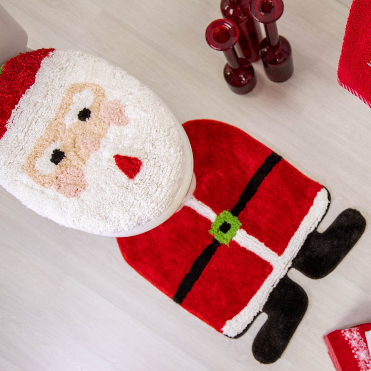 Christmas Santa 2pc bathroom mat set - Pedestal Mat and Toilet Lid Mat