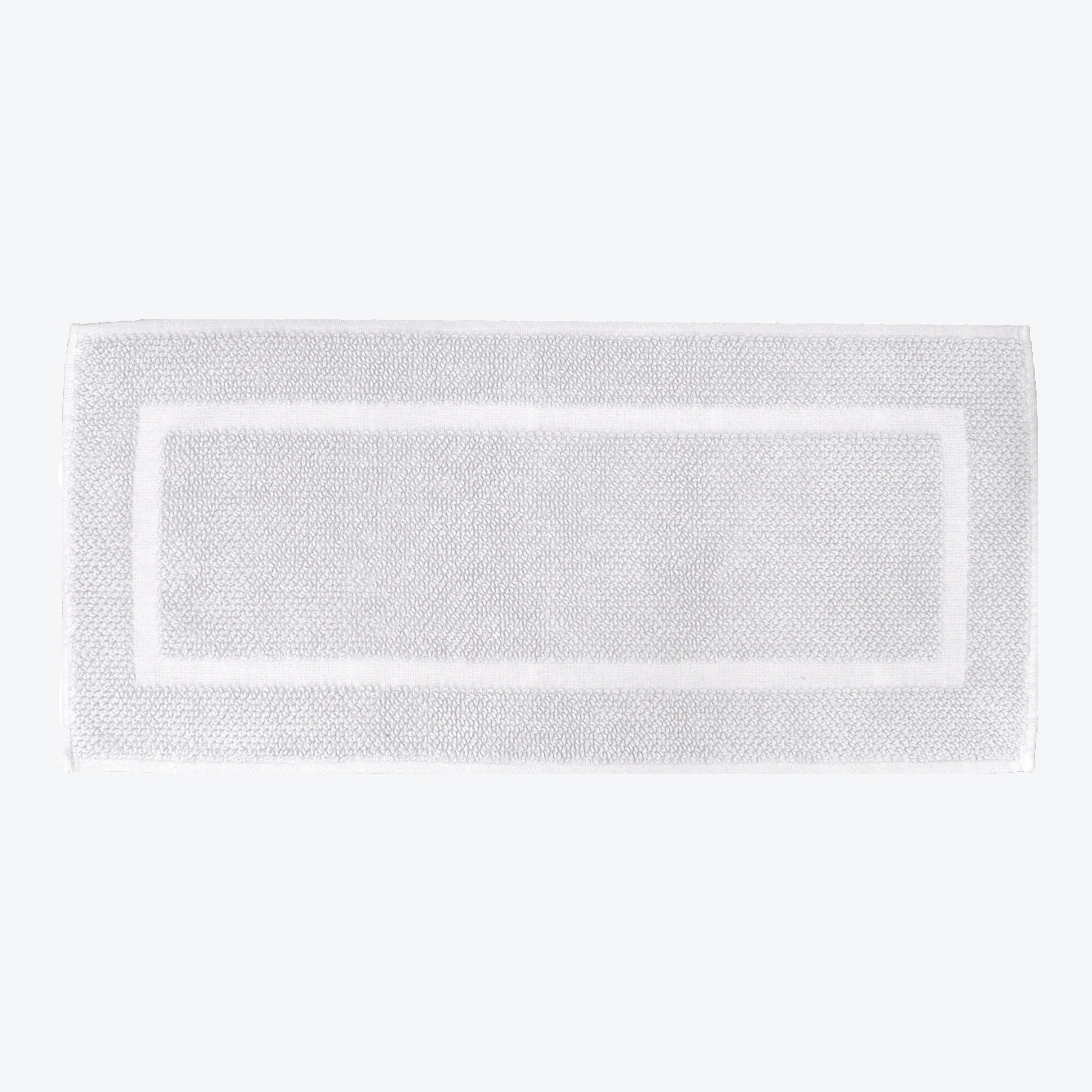 Hotel Essentials Bath Runner Mat