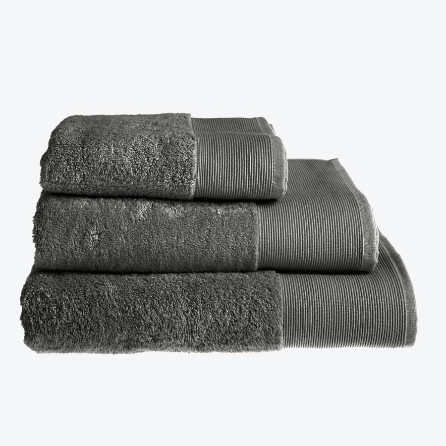 Charcoal Bamboo Fabric Towel Set. Bamboo face cloths, hand towels, bath towels and bath sheets.
