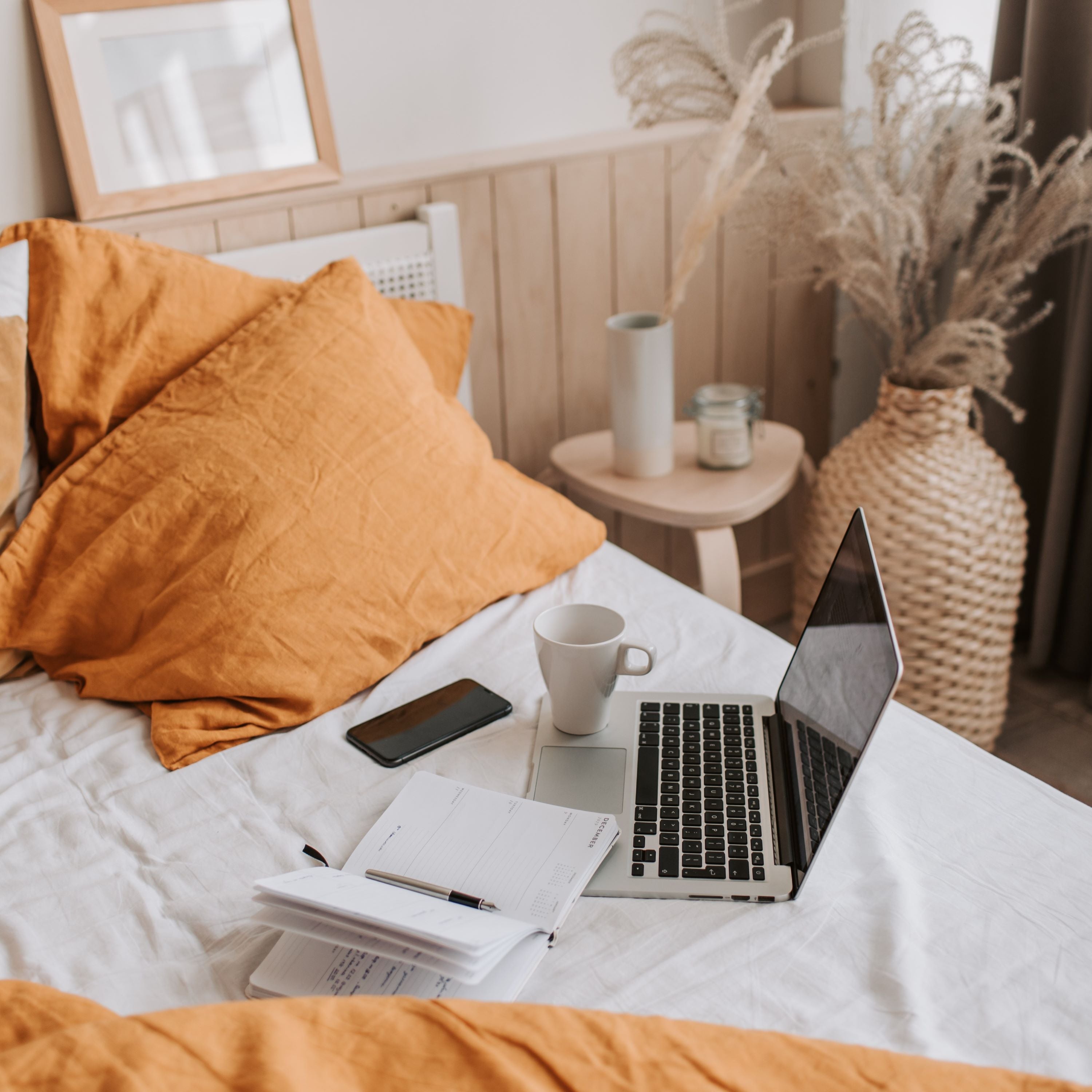Styling for autumn decor in the home.