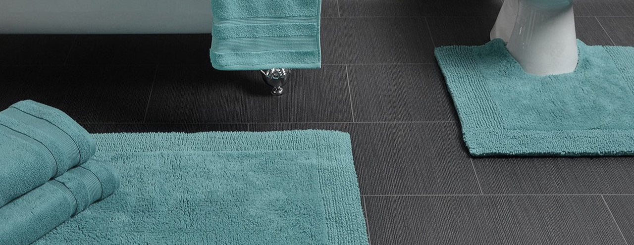 mats for the bathroom and toilet