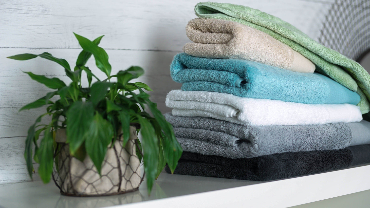 bath towels in a modern bathroom