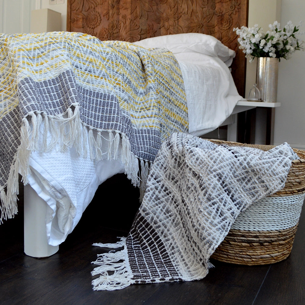 Patterned heavyweight throw blankets, herringbone zig zag