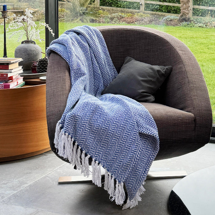 Blue herringbone patterned throw blanket - 100% cotton. 