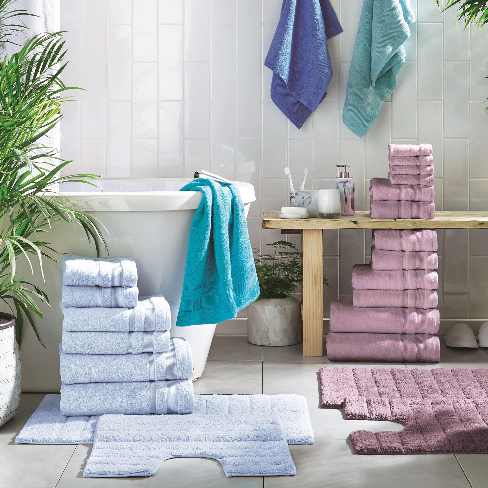 Co-ordinate your chenille bath mats with coloured towels.