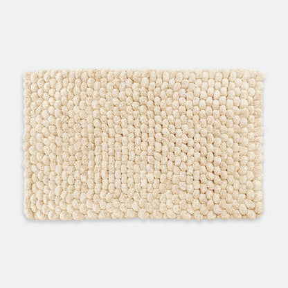 Beige bathroom mats in a luxury style - super soft and thick bath mats.