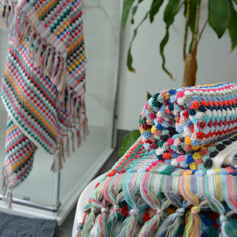 Multicoloured fun towels for the bathroom made from recycled cotton. 