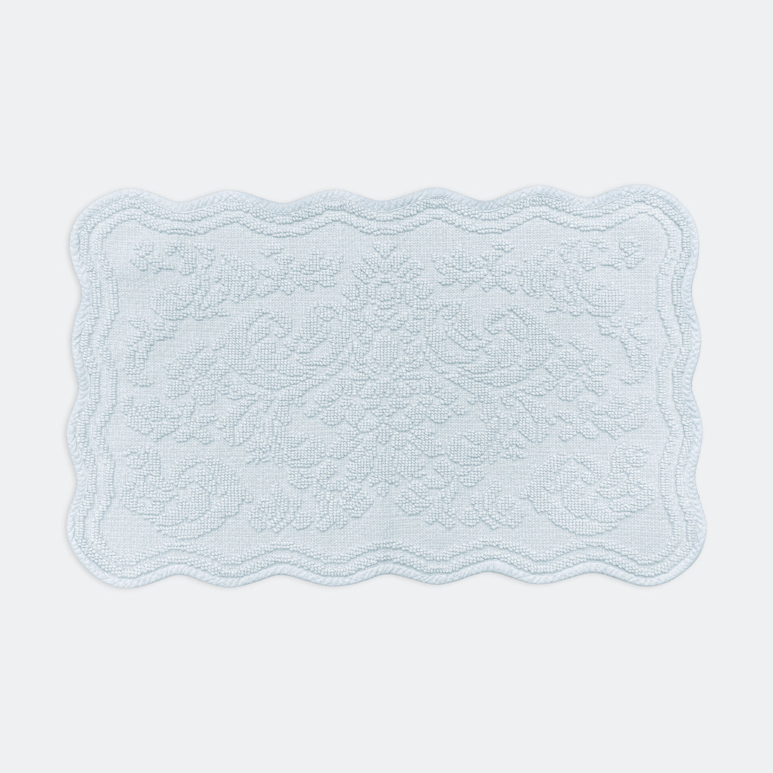 Gracie Jacquard Scalloped Bath Mat