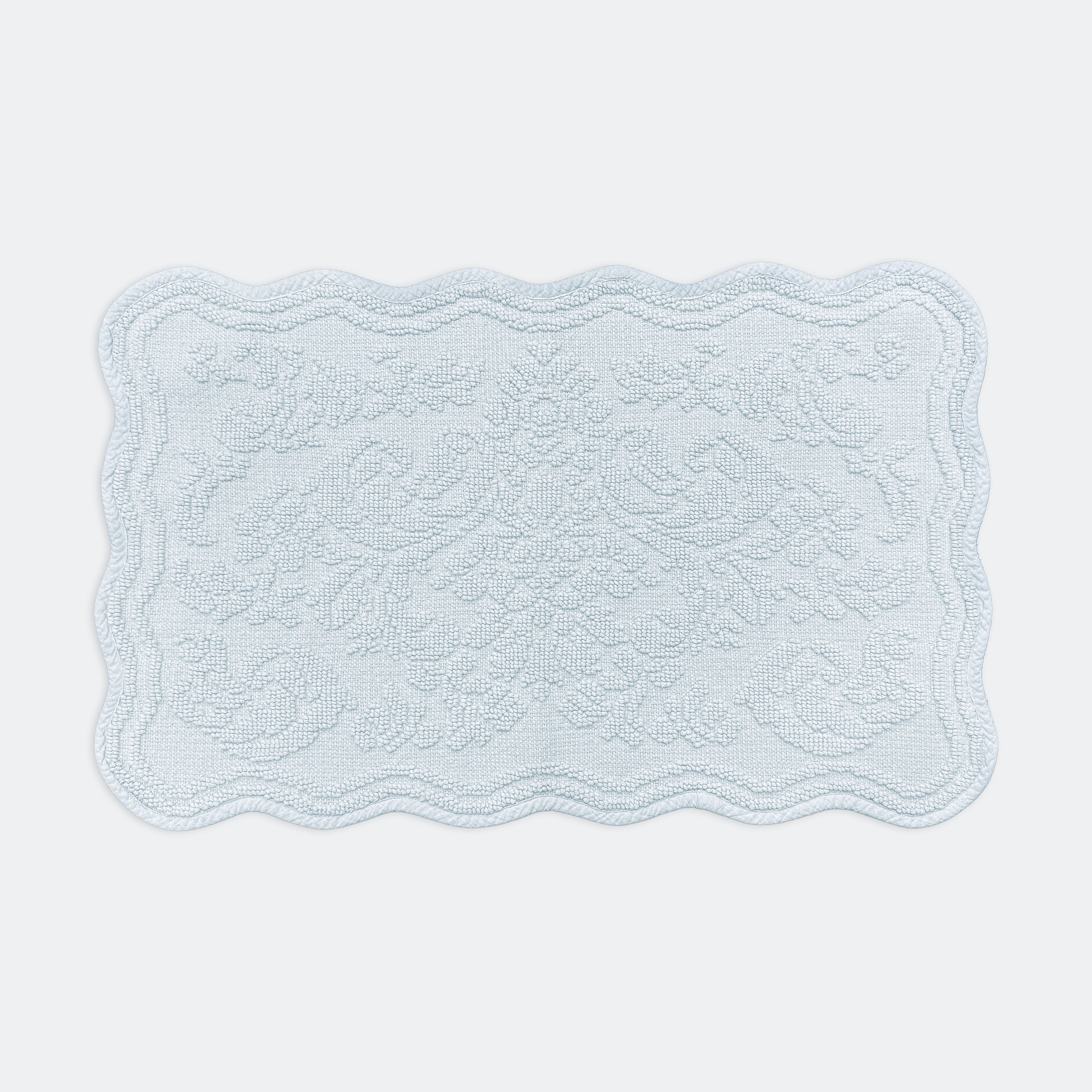 Gracie Jacquard Scalloped Bath Mat