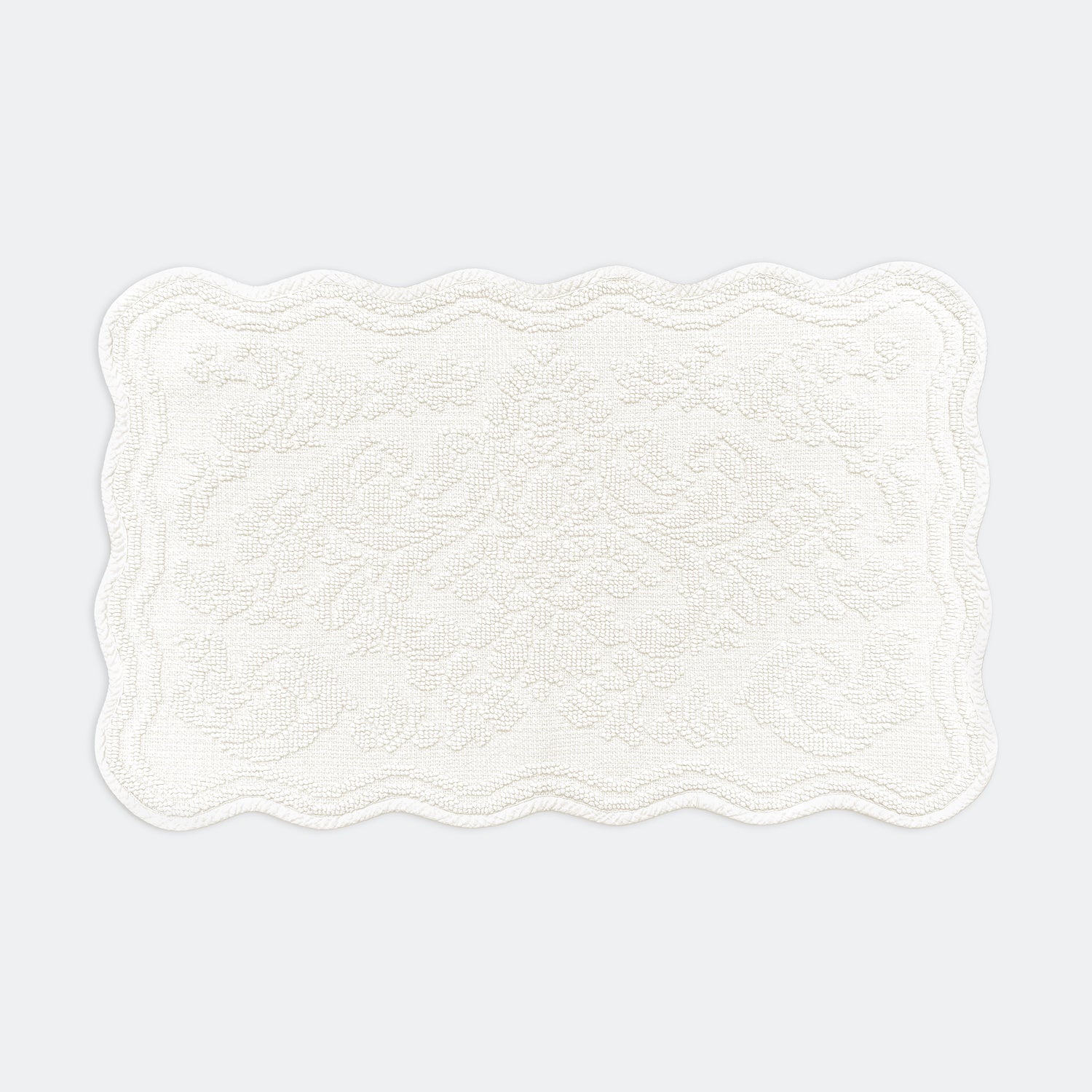 Gracie Jacquard Scalloped Bath Mat