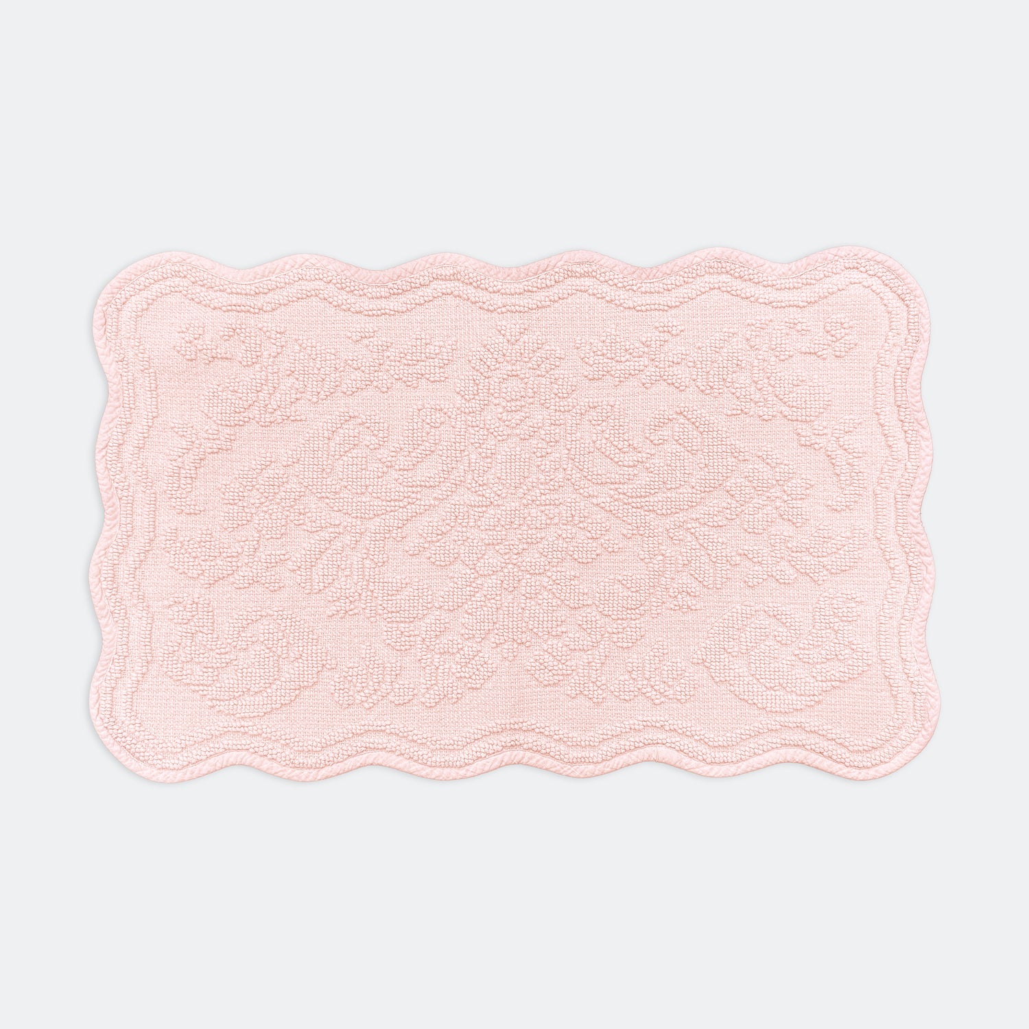 Gracie Jacquard Scalloped Bath Mat