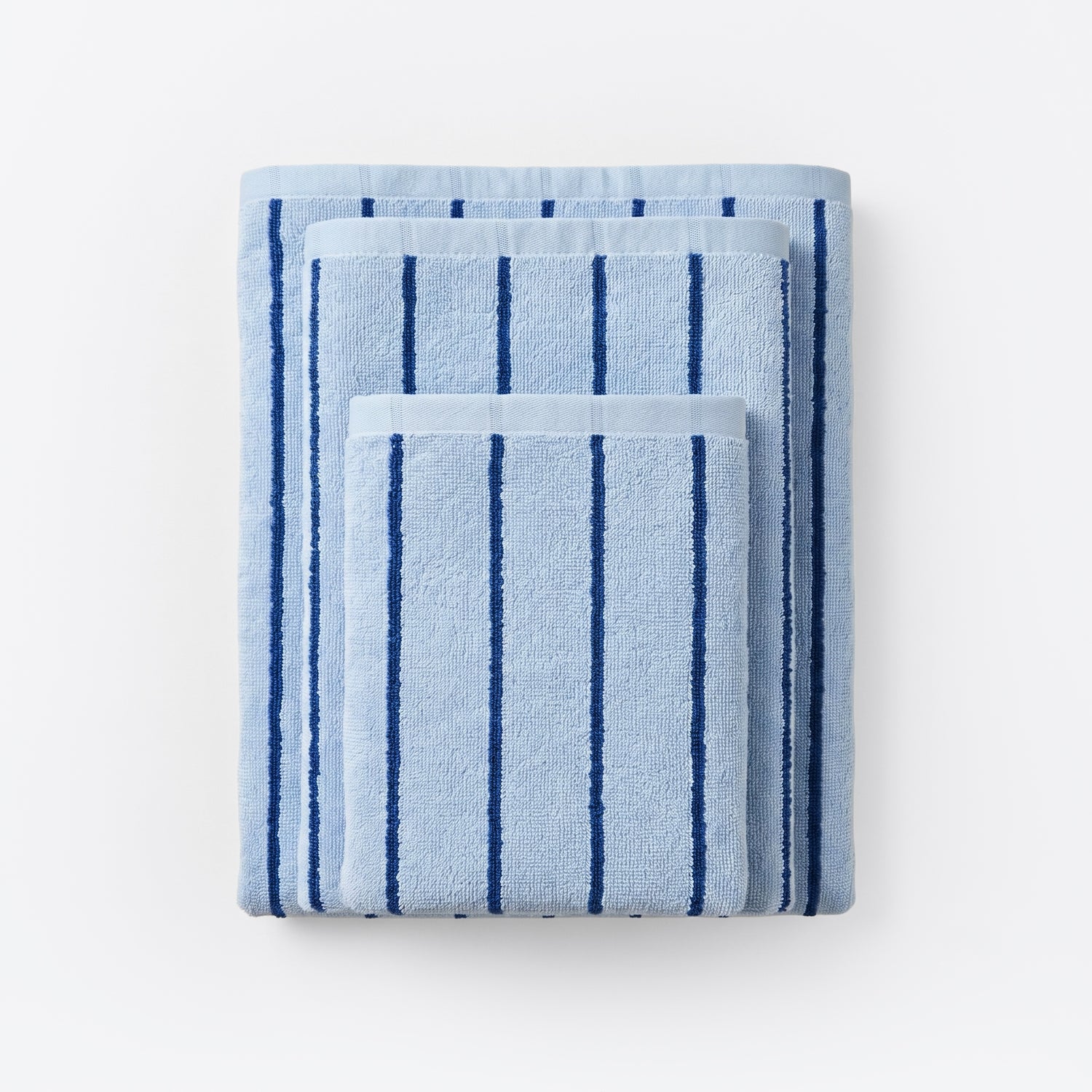 Striped bathroom towels in blue colours - timeless pin stripe pattern.