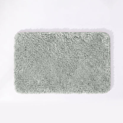 Light grey non slip bath mat made from super soft microfibre.
