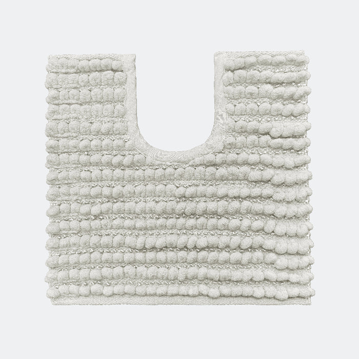 Light grey pedestal mat for the toilet - chunky bobble chenille.