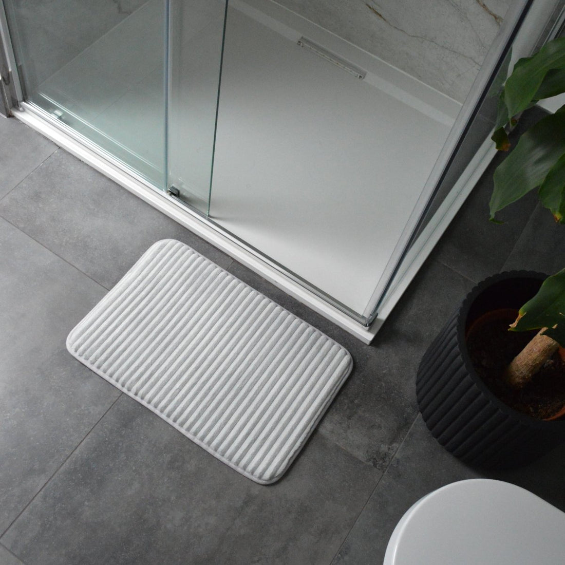 Grey memory foam bath mats