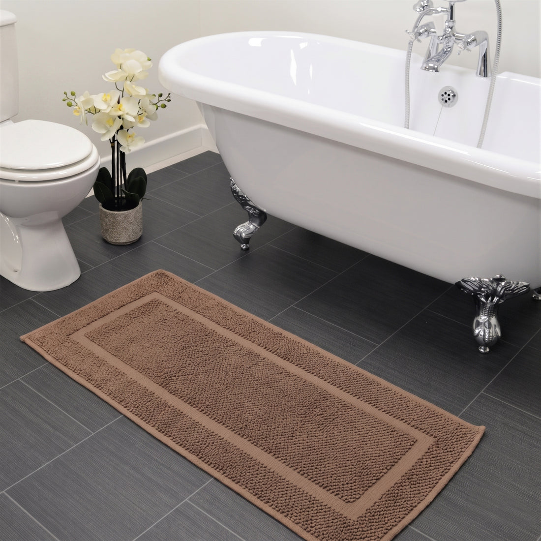 Hotel Essentials Bath Runner Mat