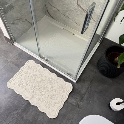 Gracie Jacquard Scalloped Bath Mat