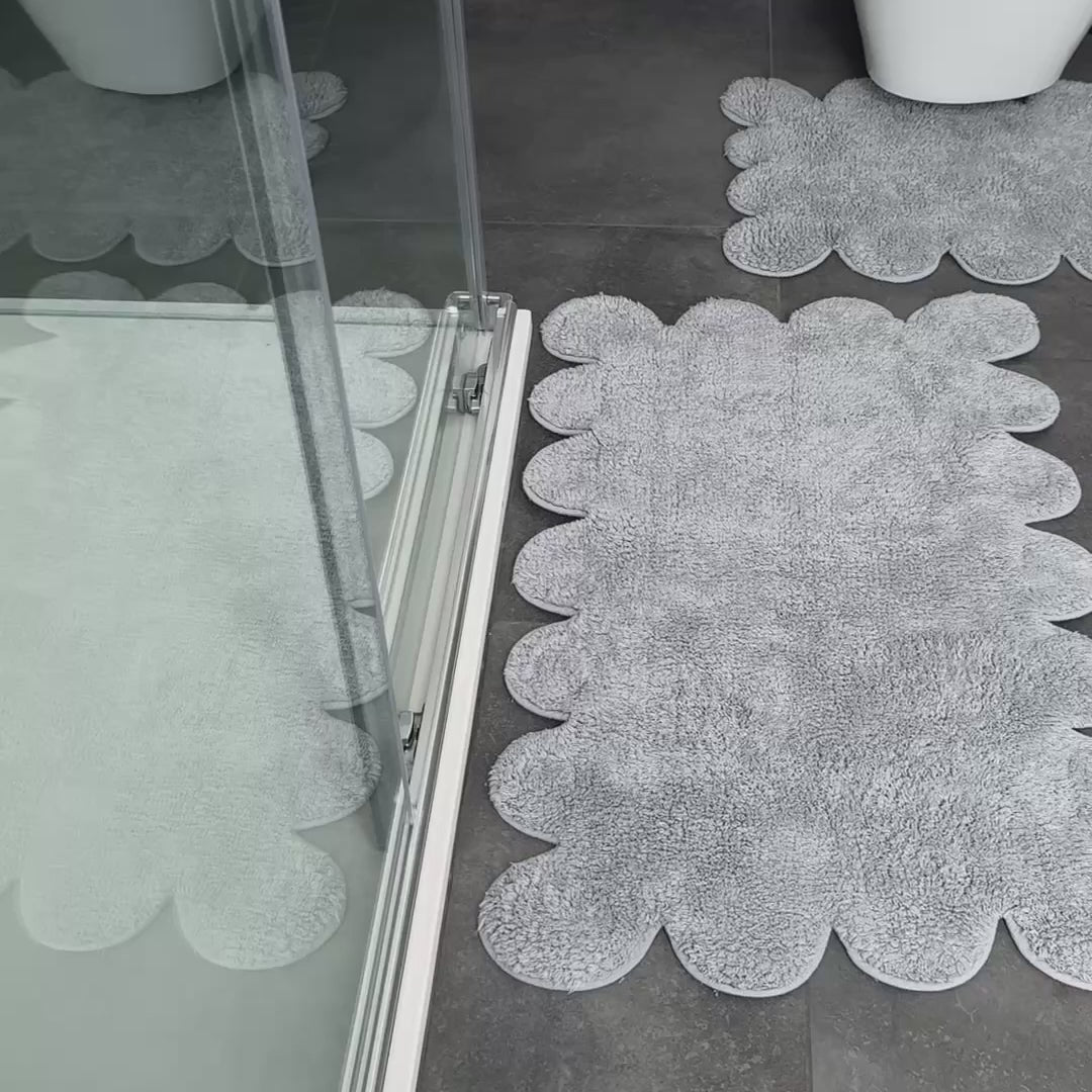 Scalloped Bath Mat Set Two Piece
