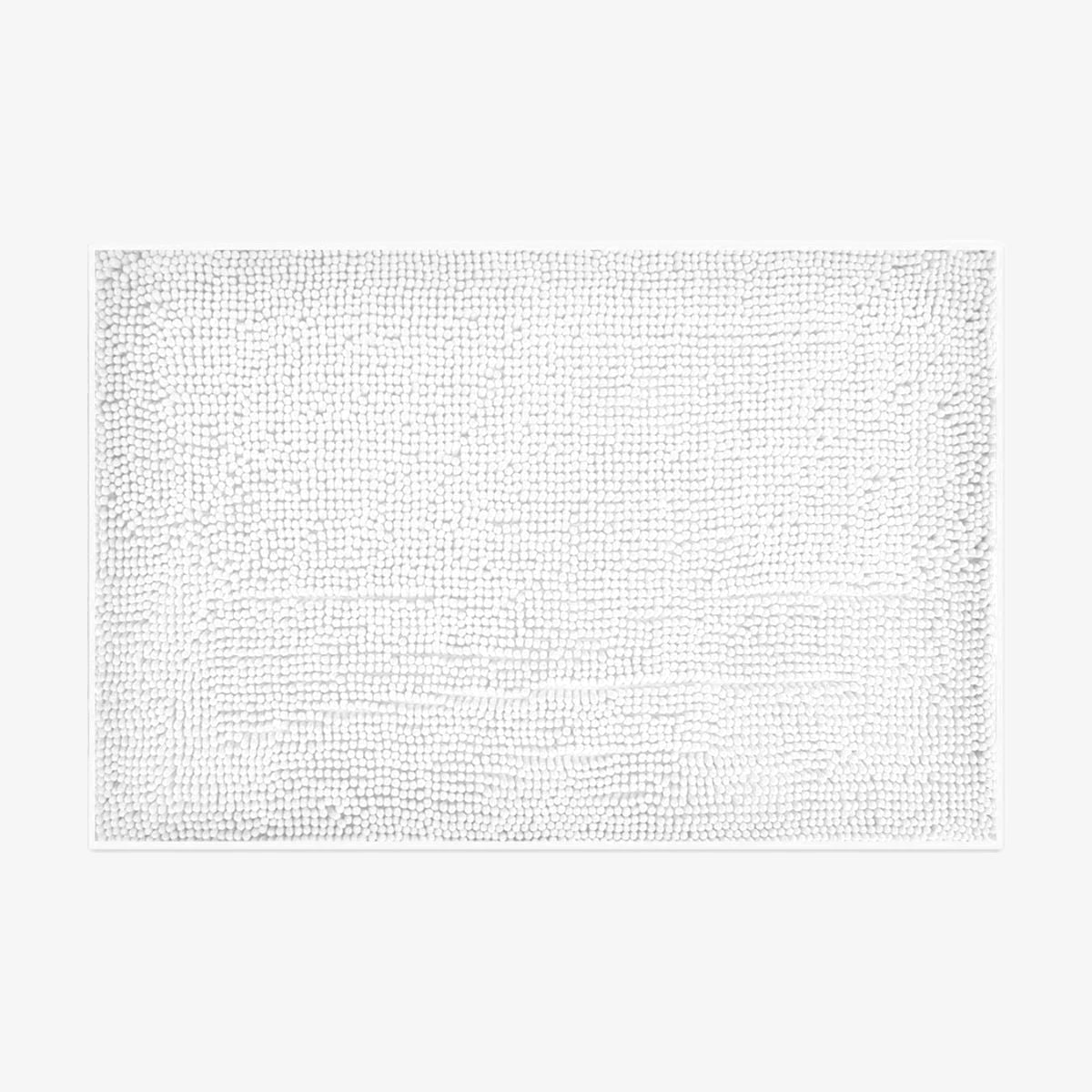 White chenille bath mat