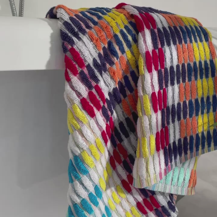 Woven Towel: Recycled Cotton