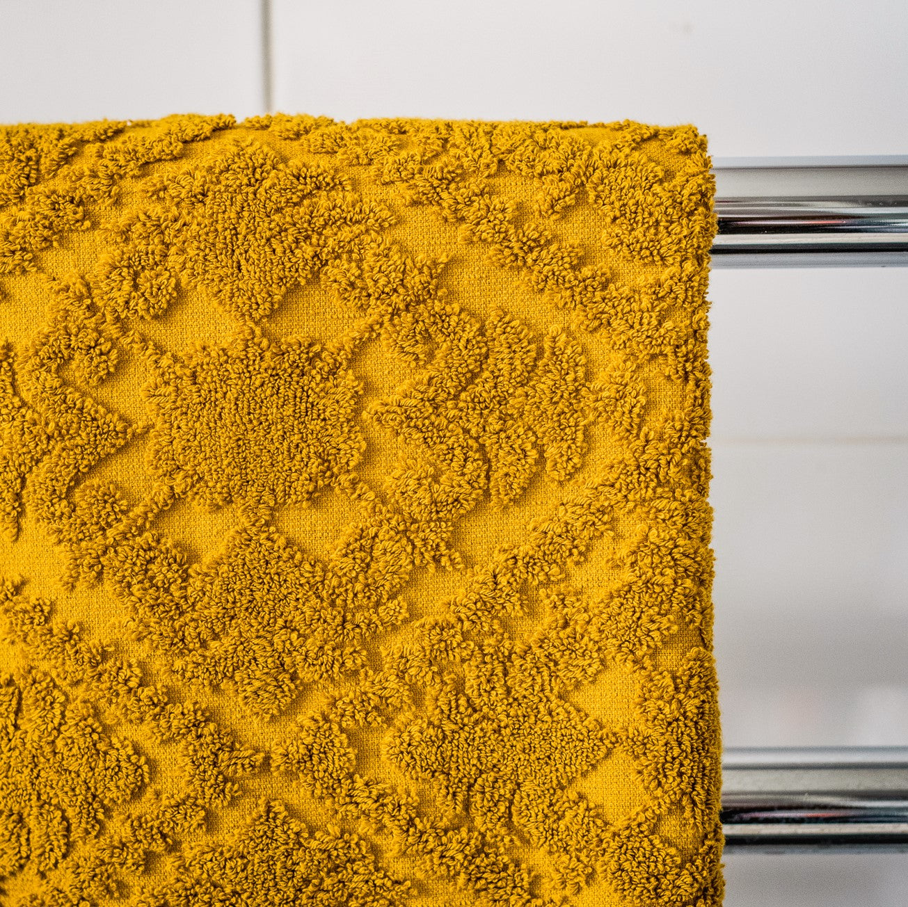 Mustard Bath Towel - Textured Sculpted Floral Patterned Towels