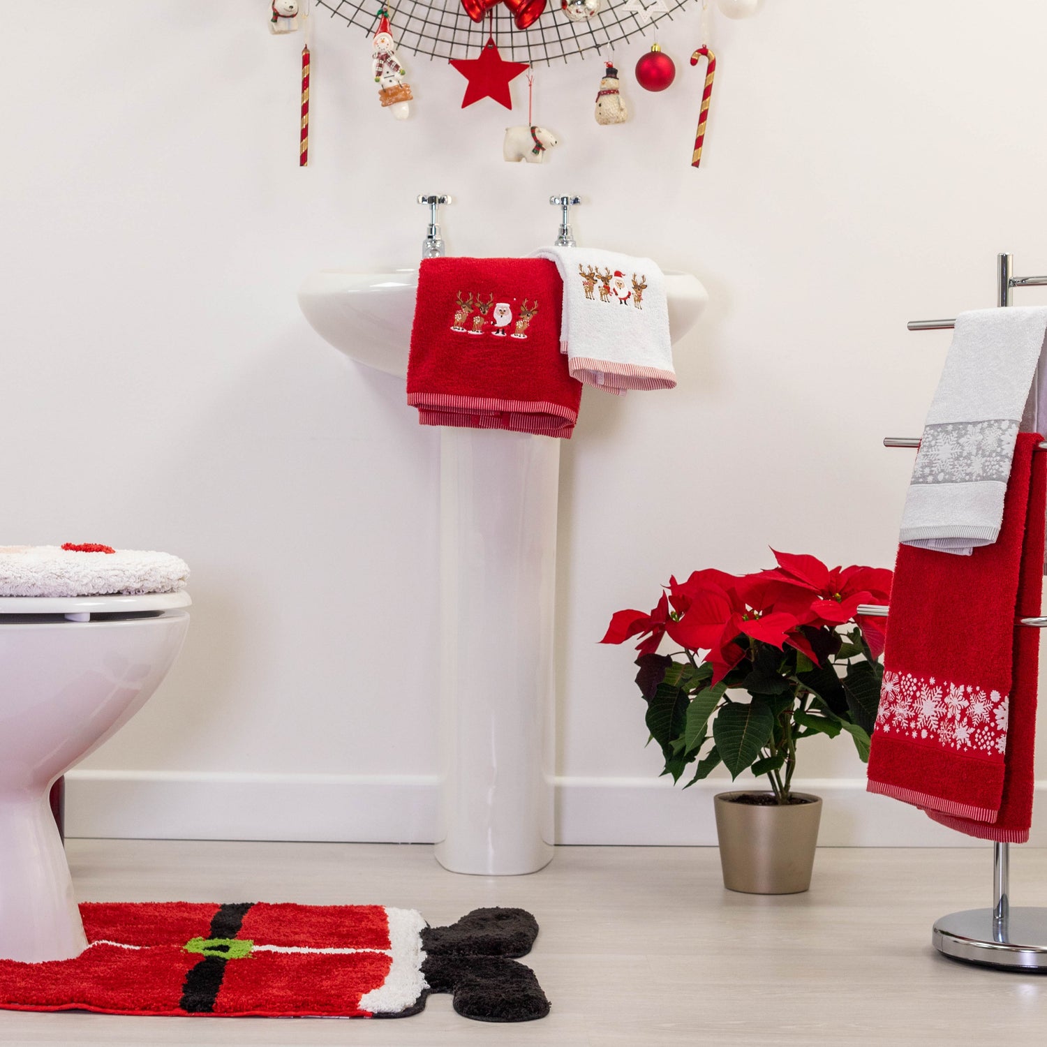 Christmas Bathroom Decor - Festive Embroidered Towels