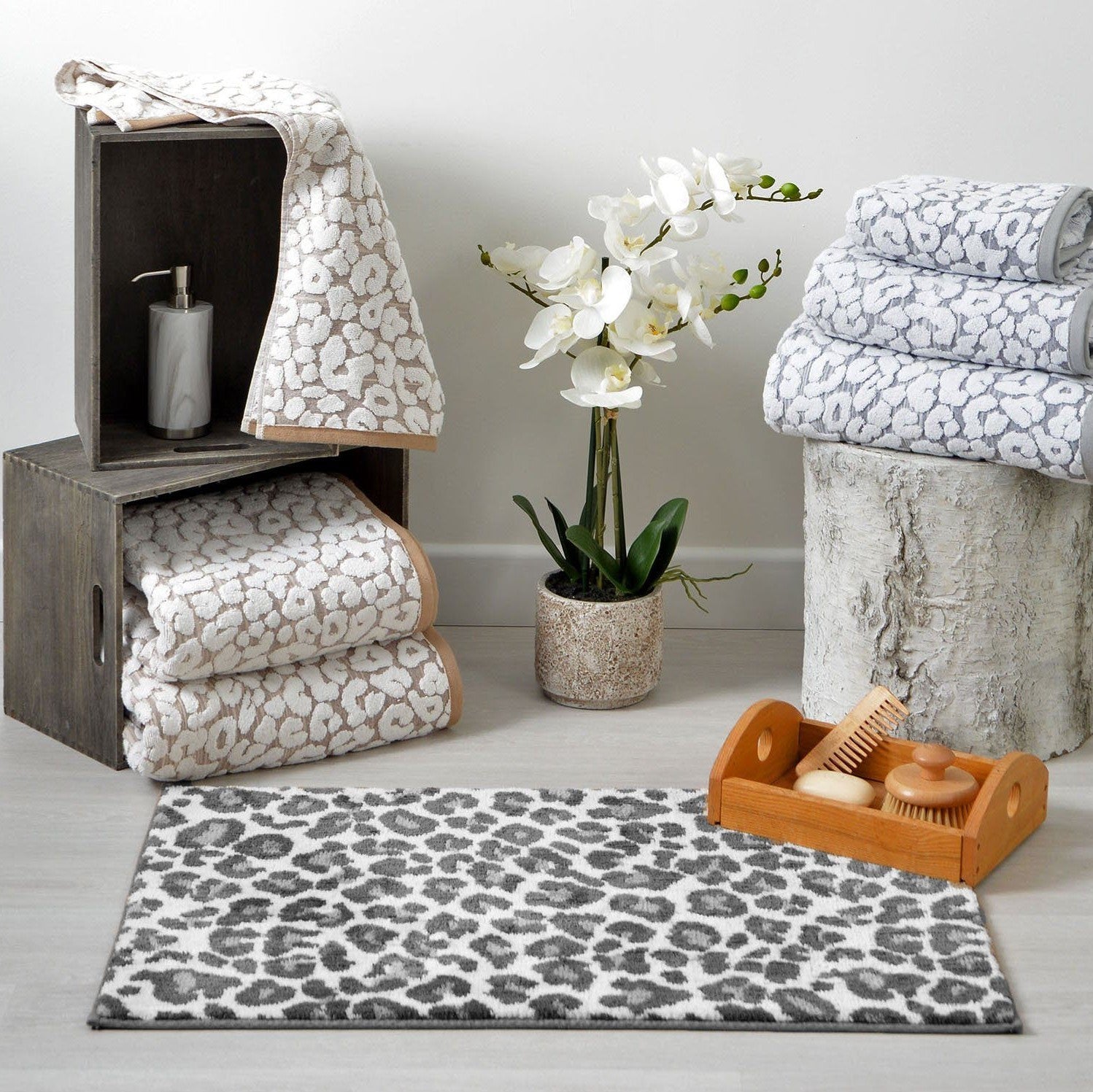 Leopard Print Bathroom Collection - Matching Towels and Bath Mat