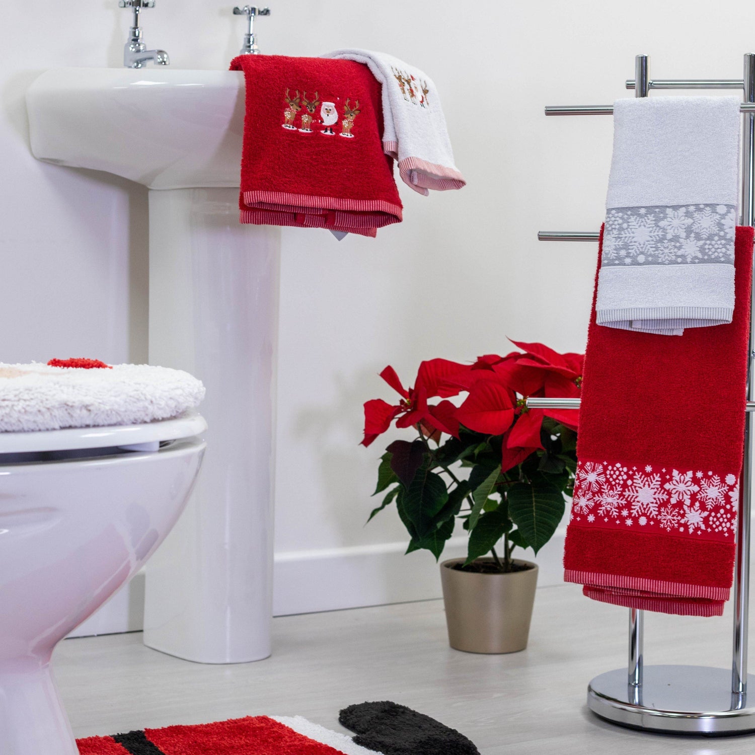 Christmas Towels - 2 Pack - Allure Bath Fashions