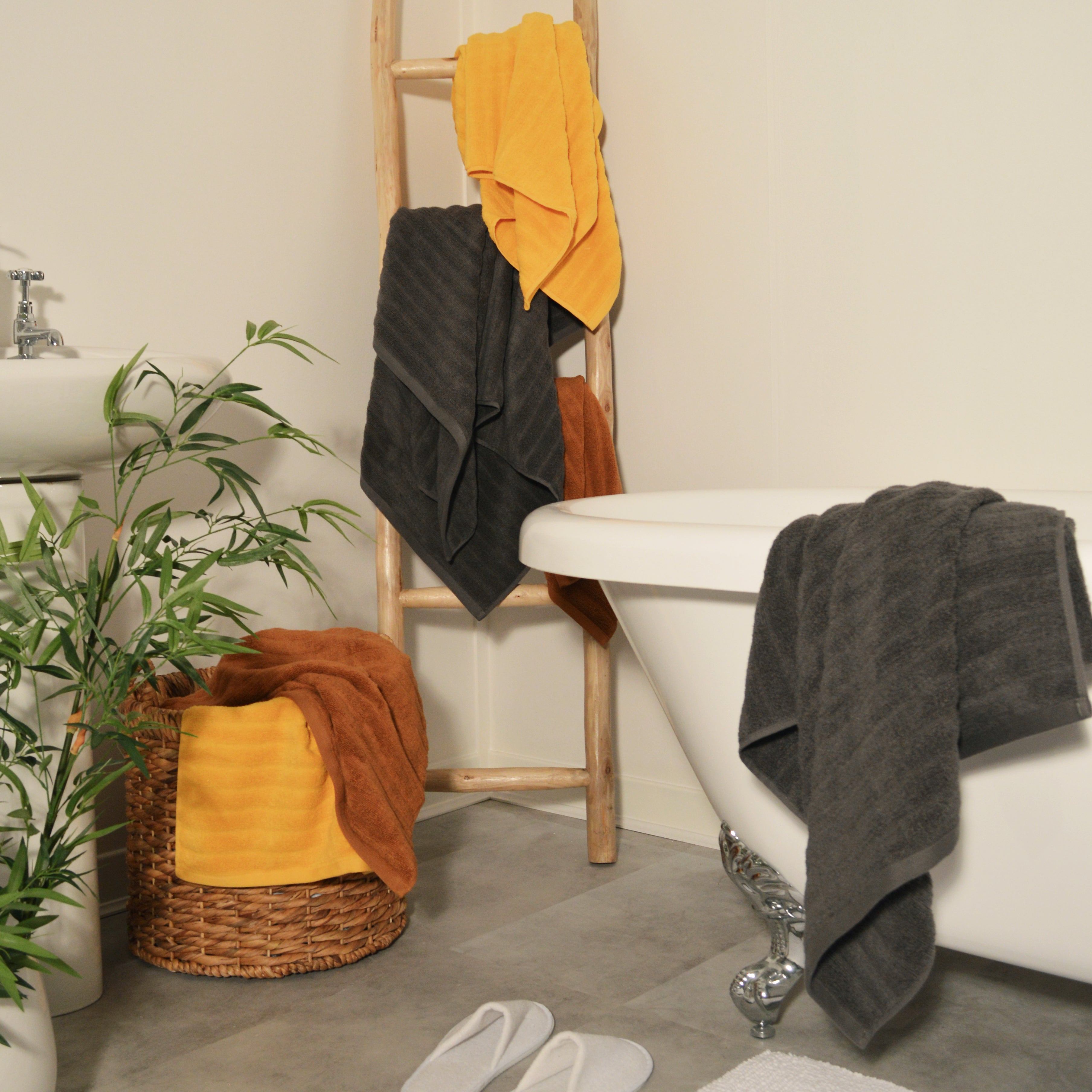 Zero Twist 3pc Towel Bales 